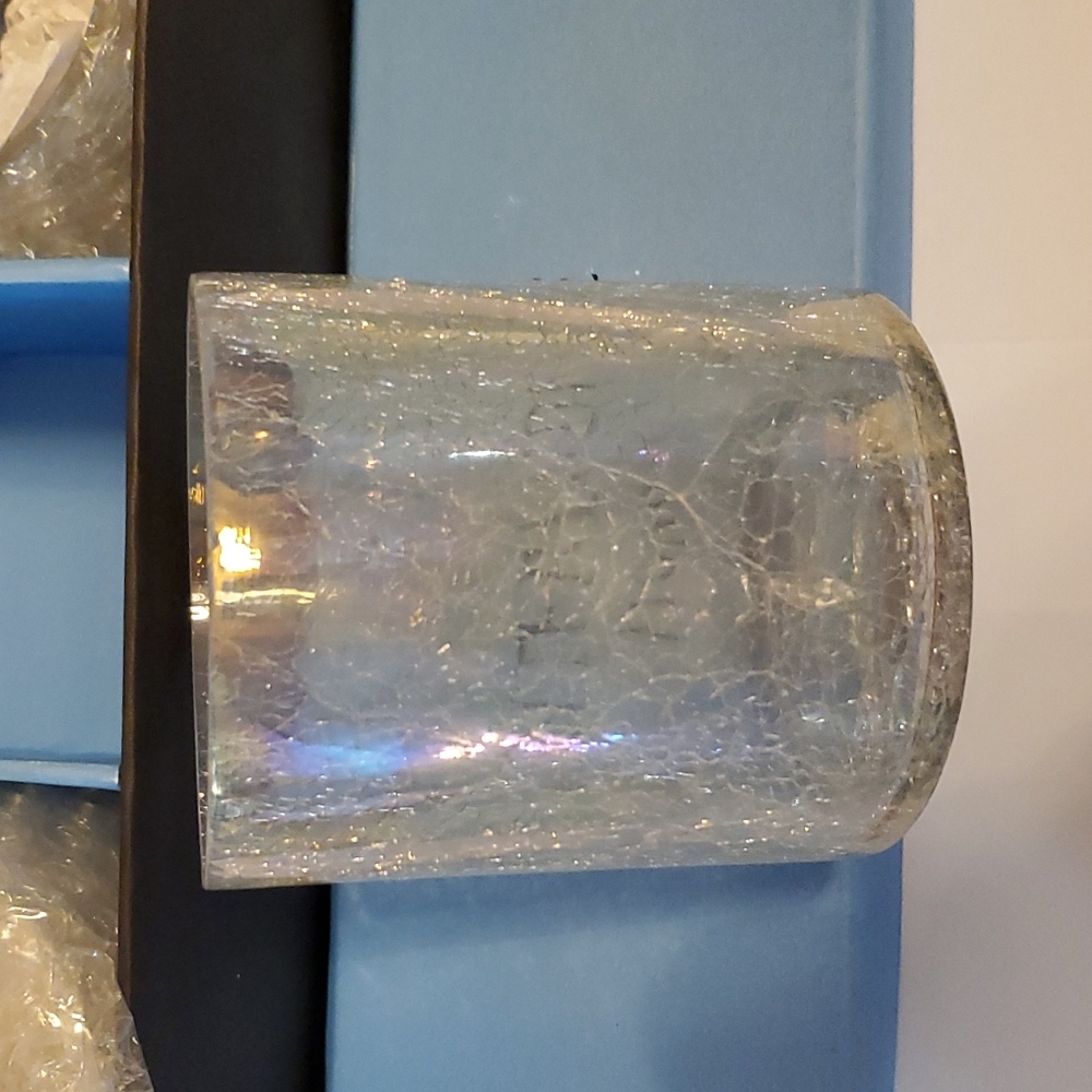 Candle holder